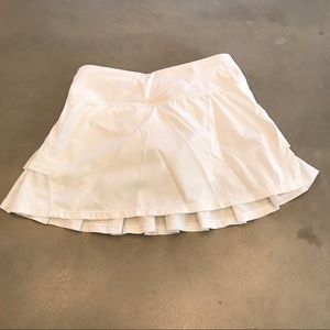 Iviva white skirt